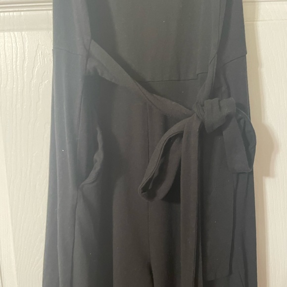 Encore by Idina Menzel Petite V-Neck Jumpsuit-M - Picture 7 of 7